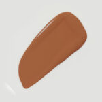 Younique Foundation und Serum Cypress